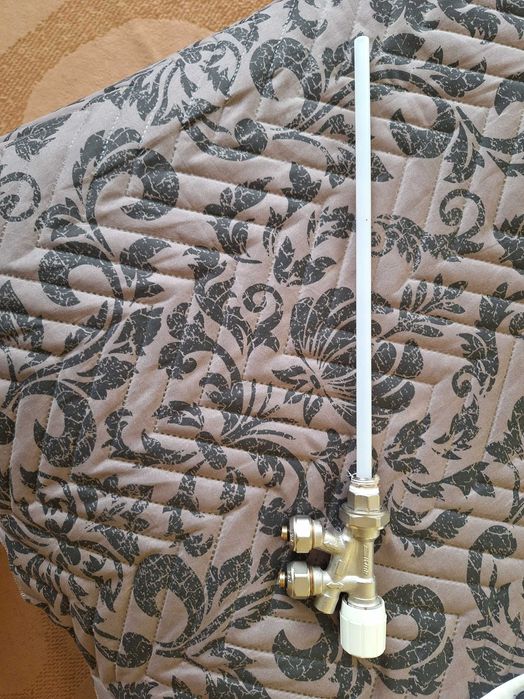 Радиаторен термостатичен кран ICMA четирипътен за адаптор ф16