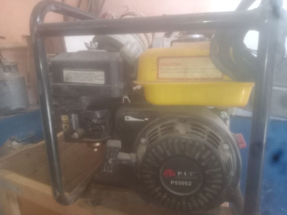 Насос бинзиновый