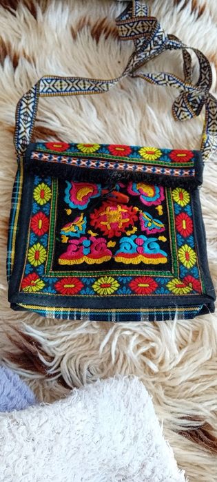 Чанта бронирана 20/20 см с дръжка 60 см,закупена от Италия