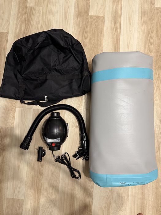 Saltea Gimnastica Gonflabila CRIVIT 300x100cm cu Pompa Electrica