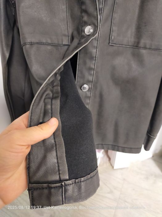 Новый кожаный рубашка