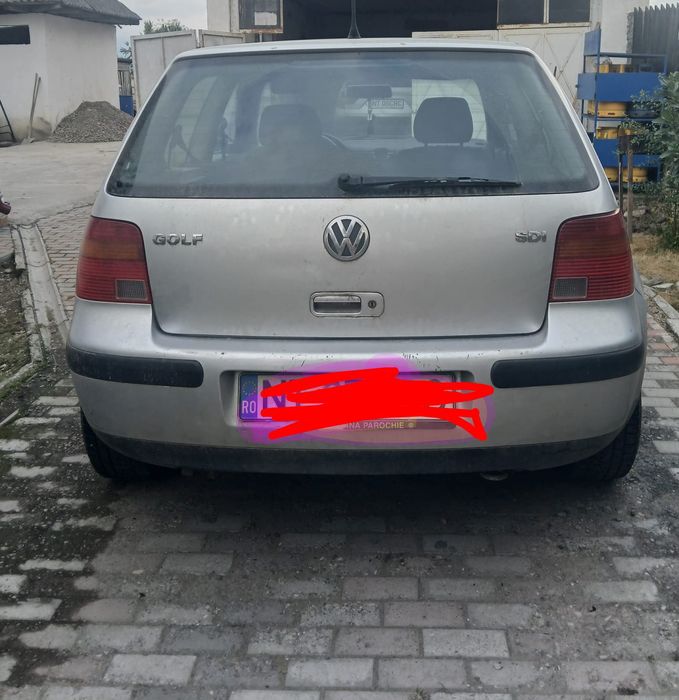 Vând golf 4 clasic