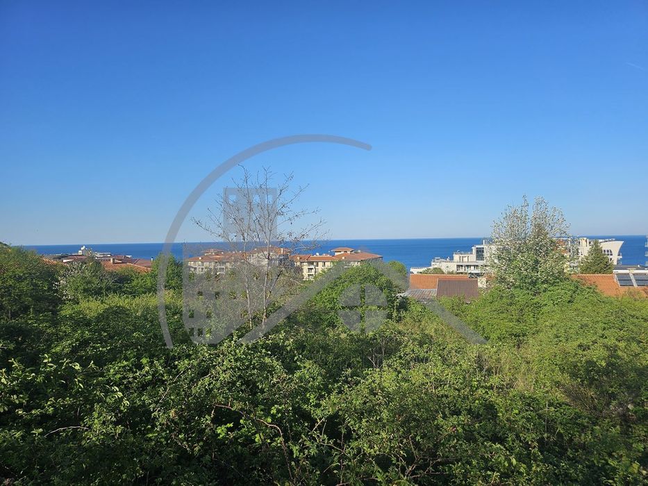 Продава се Парцел в Бяла - 1072 кв.м за 62 €/кв.м - Снимка #1