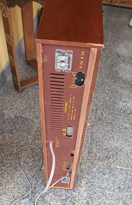 Aparat vechi de Radio, Bucur