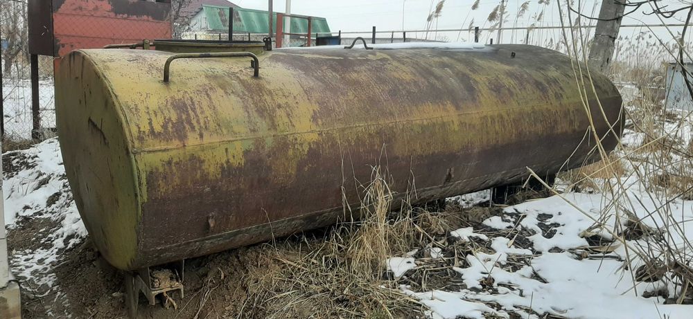 Цистерна АКПМ-3 4000 л