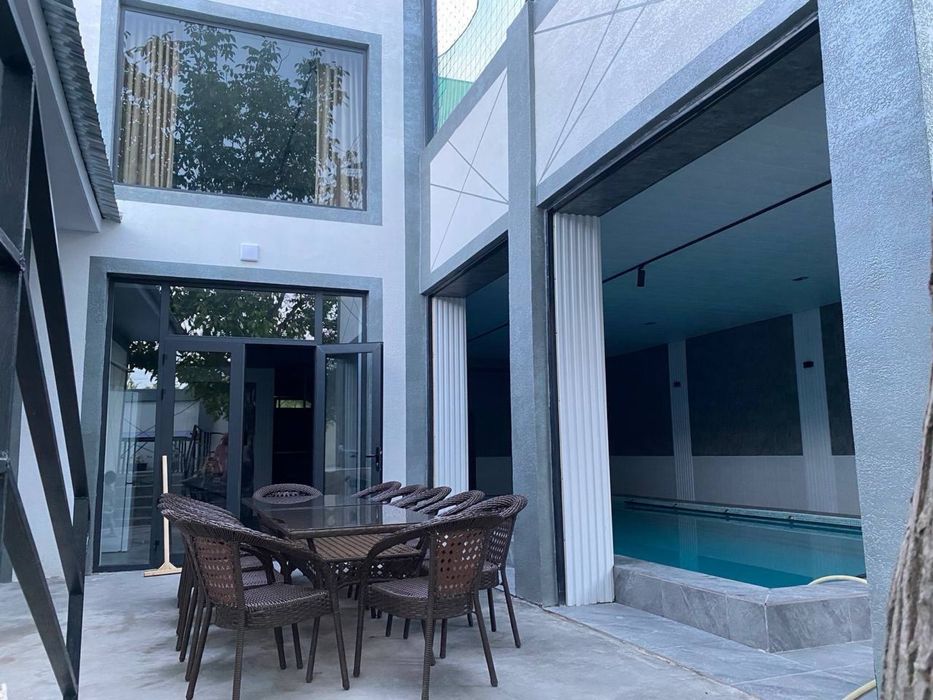 oqtosh dacha oilaviy sauna basseyn isitiladi foodbol polyasi bor