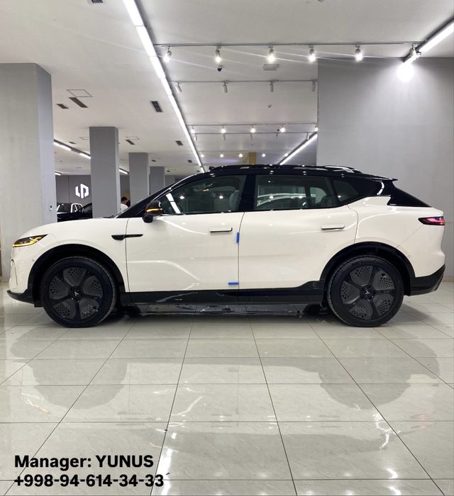 Voyah Courage 570KM Elektr Full 4 AWD (2ta mator) 1 yil garantiya