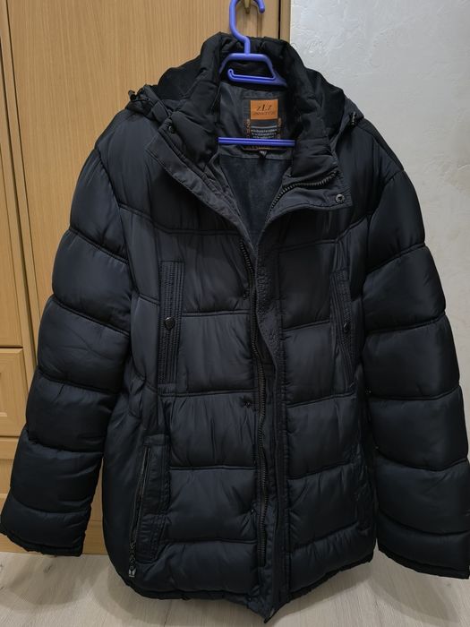 Продам мужские зимние куртки