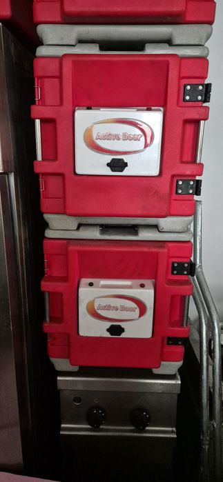 Boxa pe mentinerea mancare calda