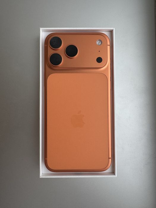 iPhone 17 Pro Max, Orange, 256GB, Esim