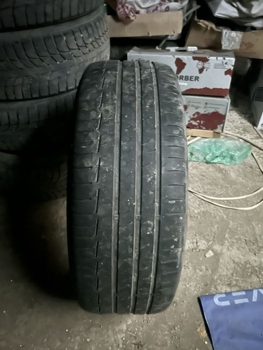 Продам шины 235/55/19