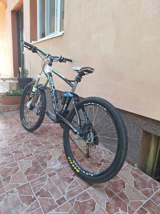 Bicicleta bulls wild cup 1 full suspension