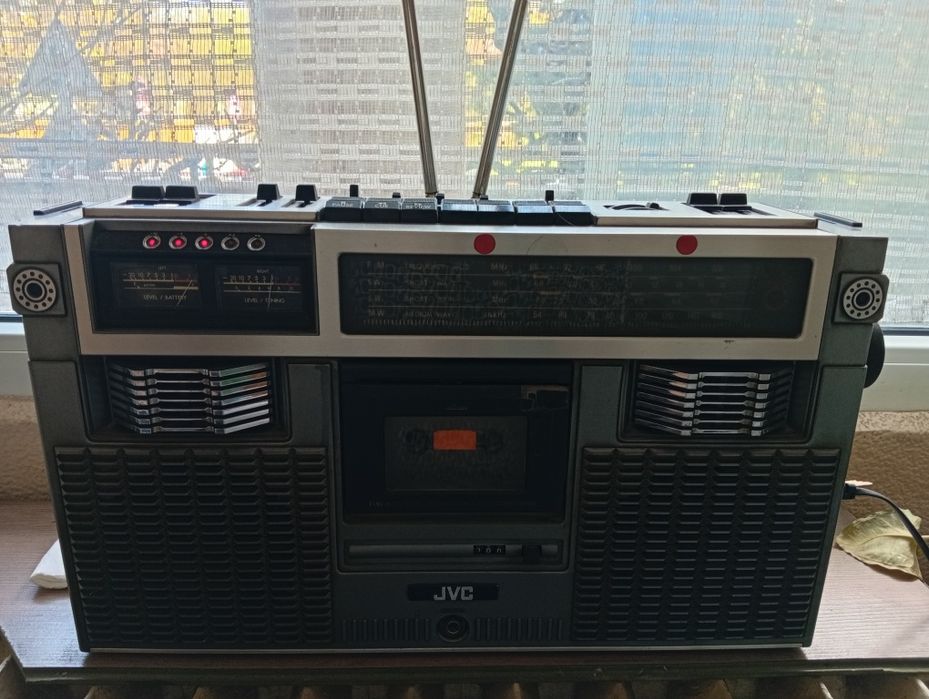 Радиокасетофон JVC RC-727, ретро бумбокс
