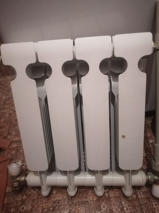 Продам батареи алюминевые