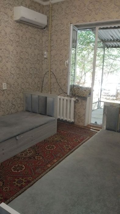 Сдаётся 3х комнатная квартира на 1этаже в районе 6 микрорайон