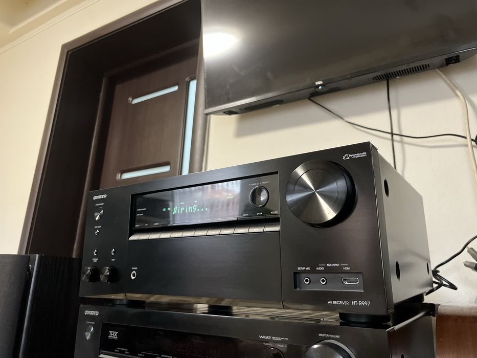 Onkyo HTR-997 4k/7.2/Dolby Vision,Atmos/Bluetooth/wifi/Airplay/usb etc