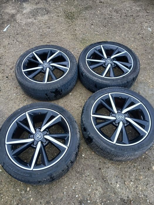 Jante aliaj Toyota Auris Hybrid an 2019 cu senzori de presiune