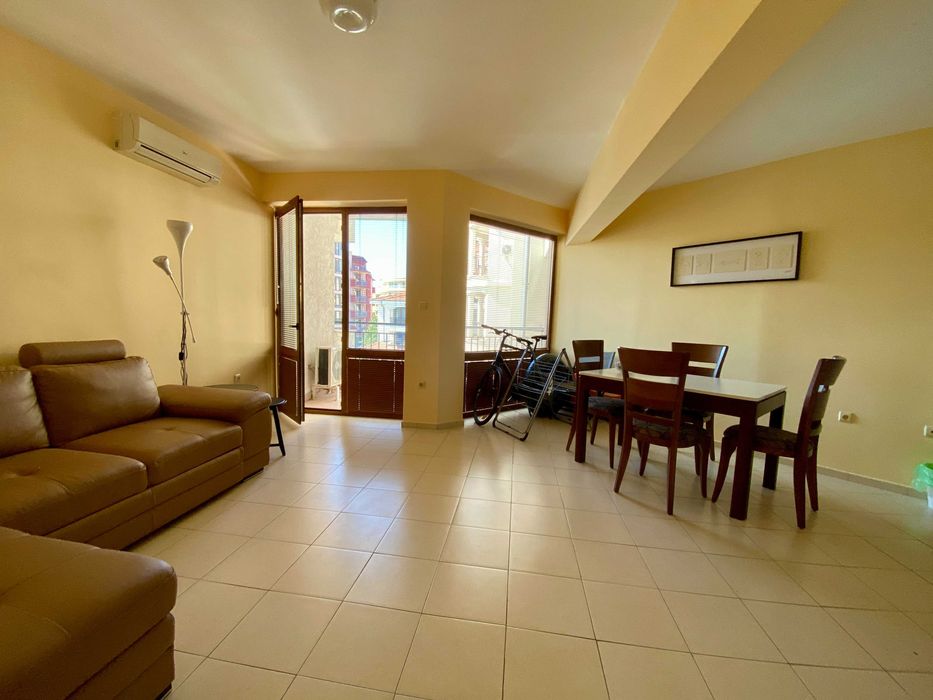 Продава се Двустаен апартамент в к.к. Слънчев бряг - 80 кв.м за 607 €/кв.м - Снимка #1