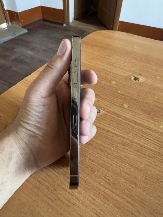 Продам iPhone 14 pro 256гб