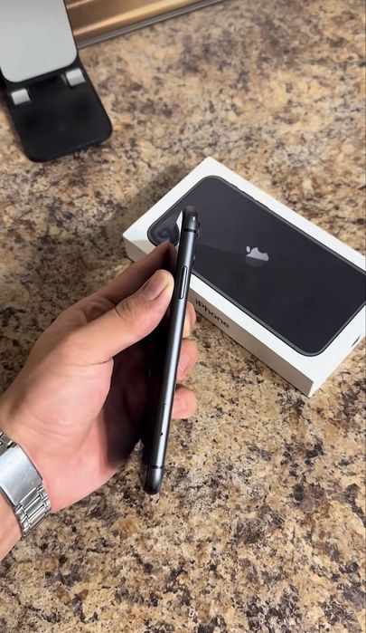 Iphone 11 64gb black