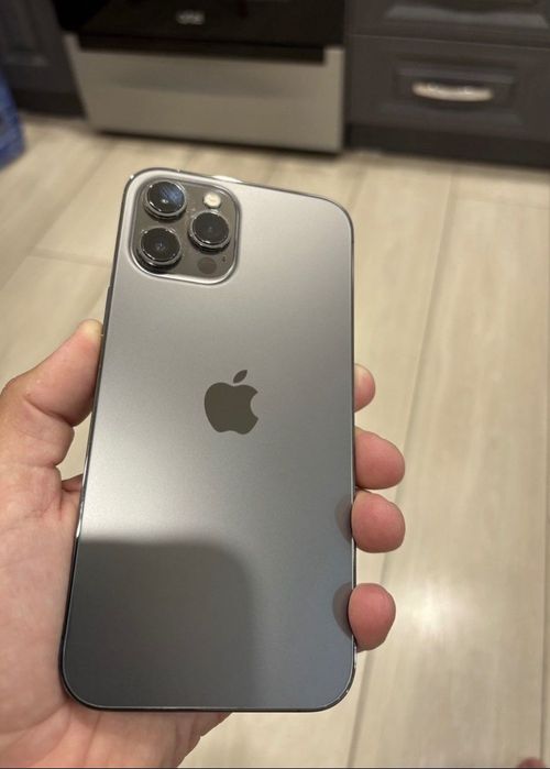 iPhone 12 Pro Max (512GB)