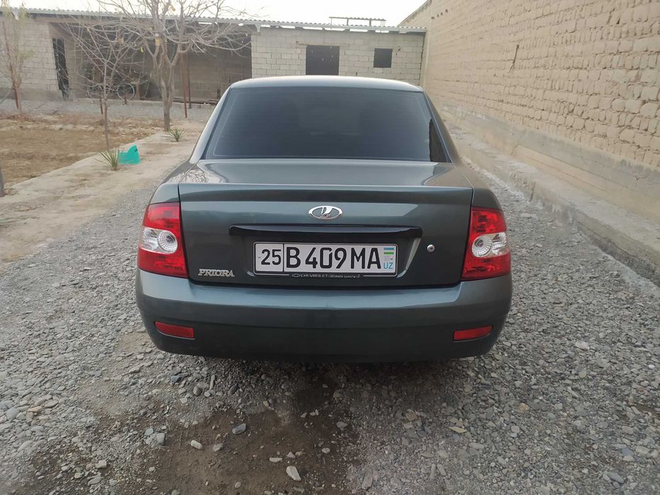 Vaz 2170 Lada priora