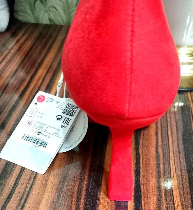 Женские туфли 38 новые