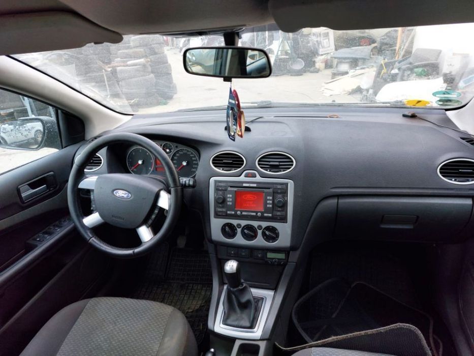 Dezmembrari Ford Focus 2 1.6 tdci break