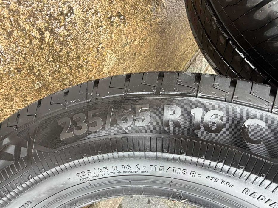 Гуми 235/65R16 Continental