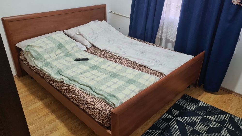 Pat(cadru,somiera, saltea) 160×200