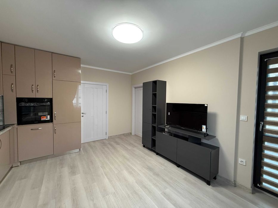 Продава се Двустаен апартамент в Търговище, Вароша - 66 кв.м за 711 €/кв.м - Снимка #1