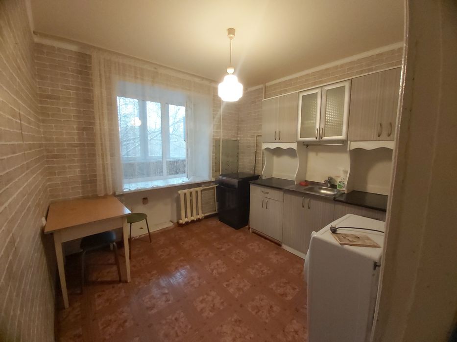 Продается 2х ком.кв в мкр.Строитель