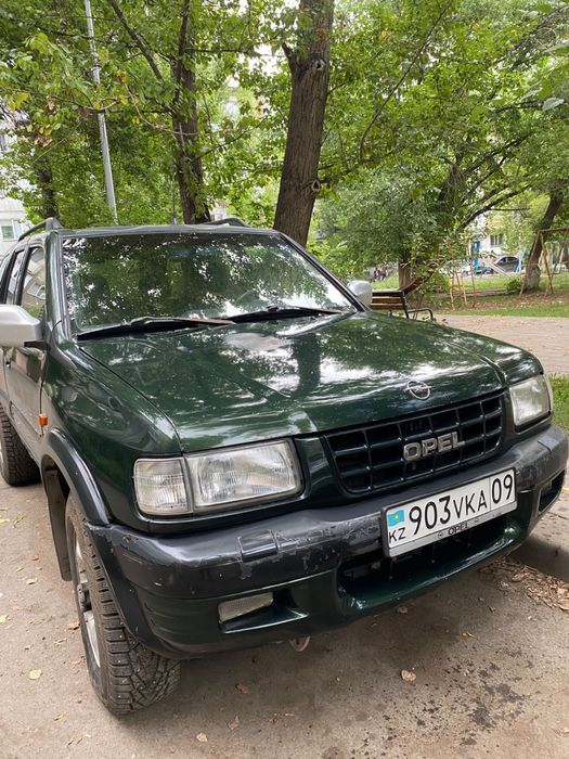 опель фронтера 1999 года