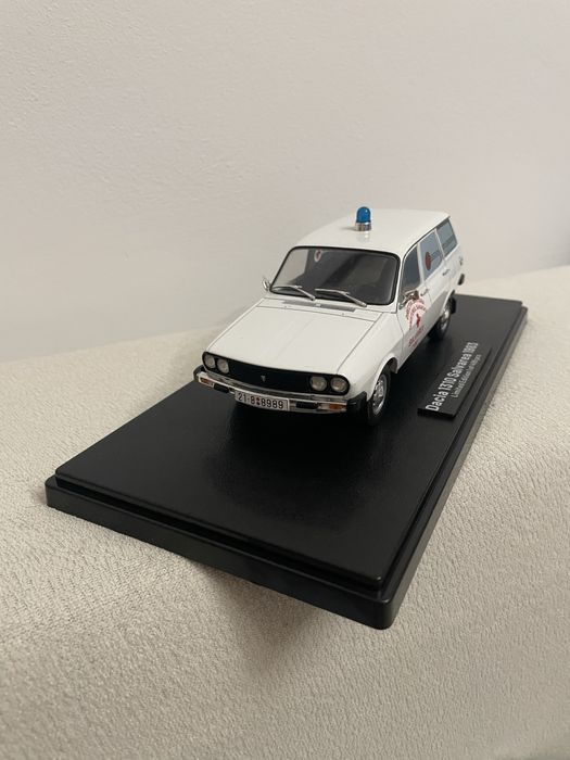 Machetă Dacia 1310 - Salvarea (1983) scara 1/24