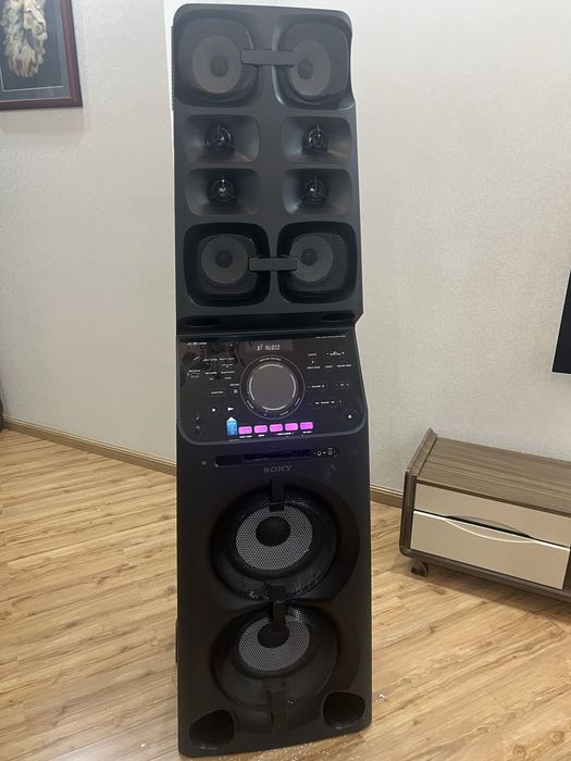 Продам. Музыкальный цкнтр SONY!