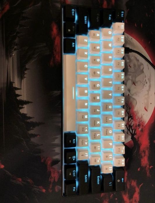 Механическая игровая клавиатура