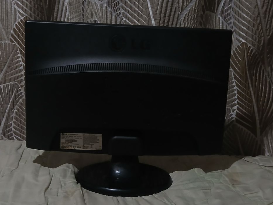Монитор LG 60 Герц
