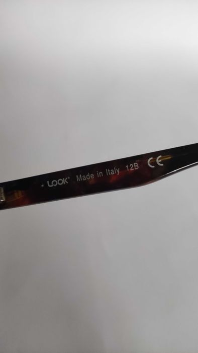 Страхотни маркови италиански рамки за очила+подарък калъфче