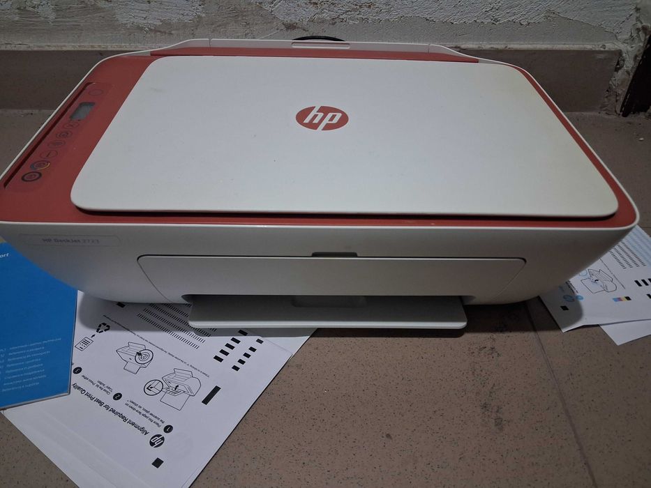Imprimanta multifunctionala HP 2700 wi-fi