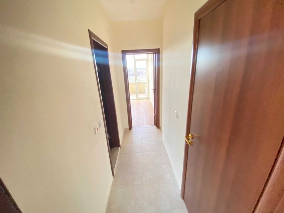 Продава се Тристаен апартамент в Поморие - 80 кв.м за 950 €/кв.м - Снимка #5