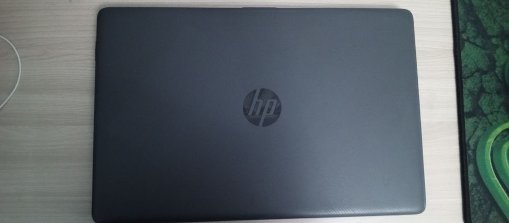 Ноутбук HP 255 G7