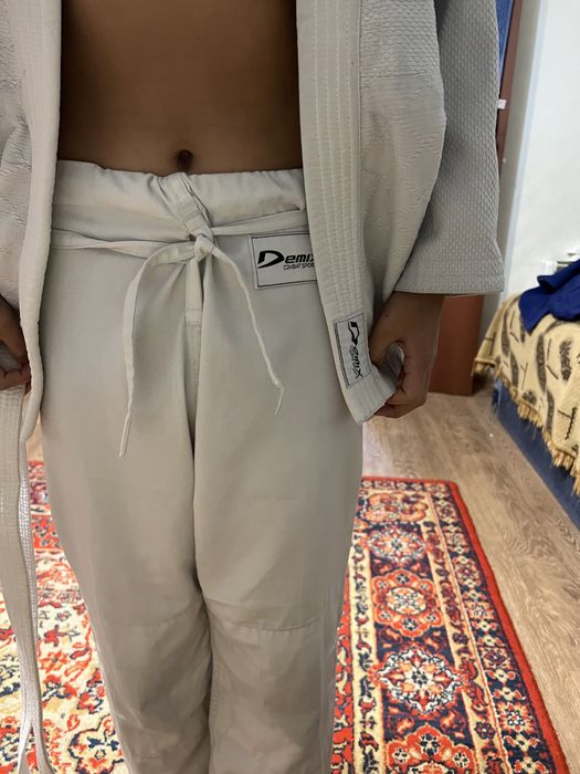 Продаю кимоно