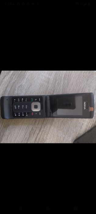 Nokia 6650 ретро модел Нокия чисто нов в перфектно състояние абсолютно класика за ценители и колекционери