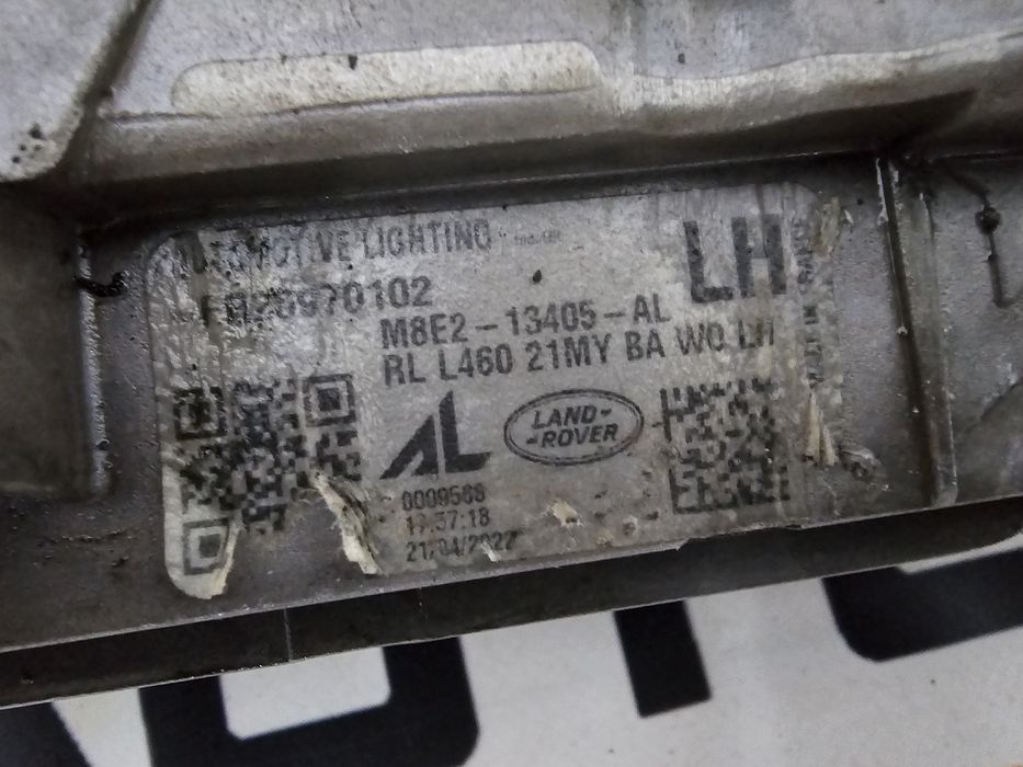 Stop stanga Range Rover Vogue L460 dupa 2022 cod M8E2-13405-AL