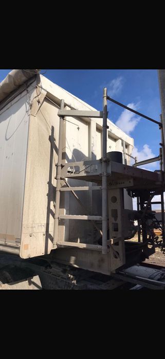 Semiremorca Schmitz 2005