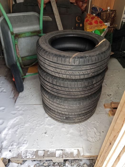 Продам шины на 15