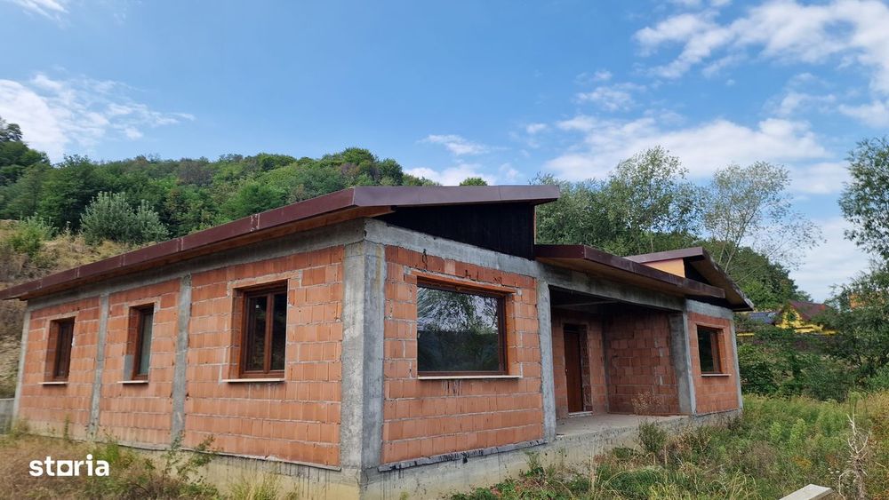Casa in Vladesti