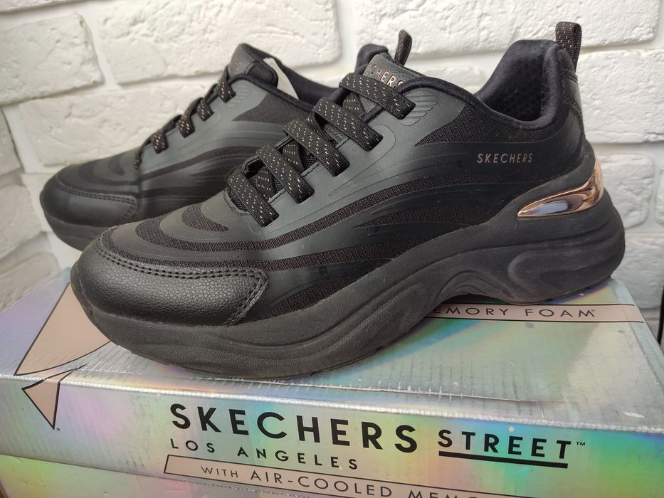 Кроссовки skechers