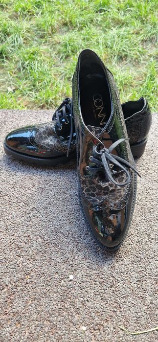 Pantofi sport marime 40