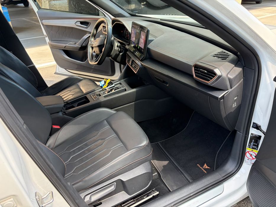 Cupra Formentor VZ 250hp  full , camere 360, ACC full, fara daune , full service reprezentanta